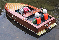 rc crackerbox boat